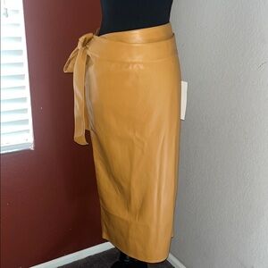 green emerald velvet dress Never Fully Dressed Jaspre Wrap Skirt – Urban Minx